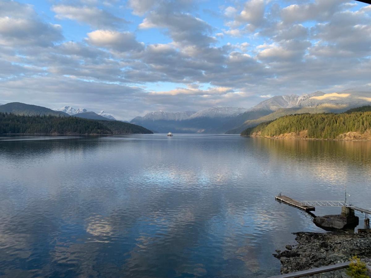 Earls Cove Orca View Bed & Breakfast Egmont Exterior foto