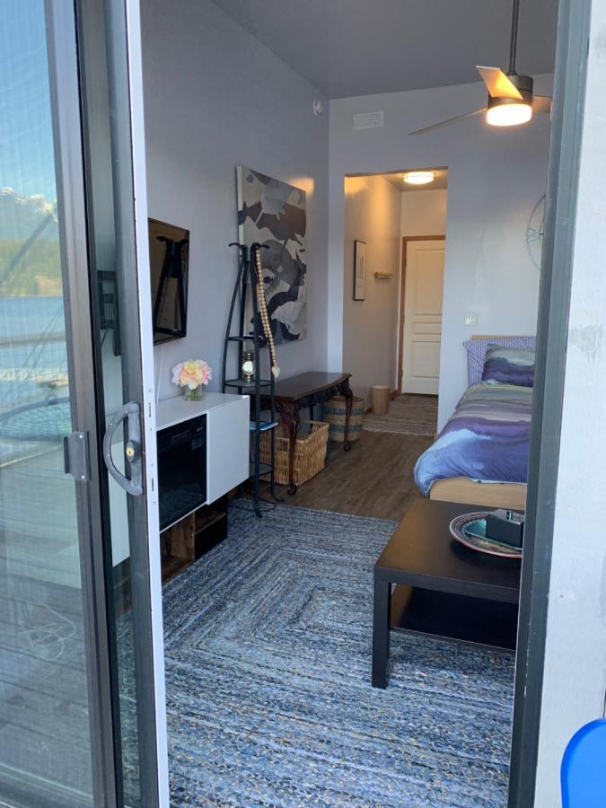 Earls Cove Orca View Bed & Breakfast Egmont Exterior foto